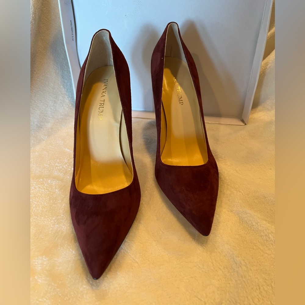 Ivanka Trump Carra Pumps